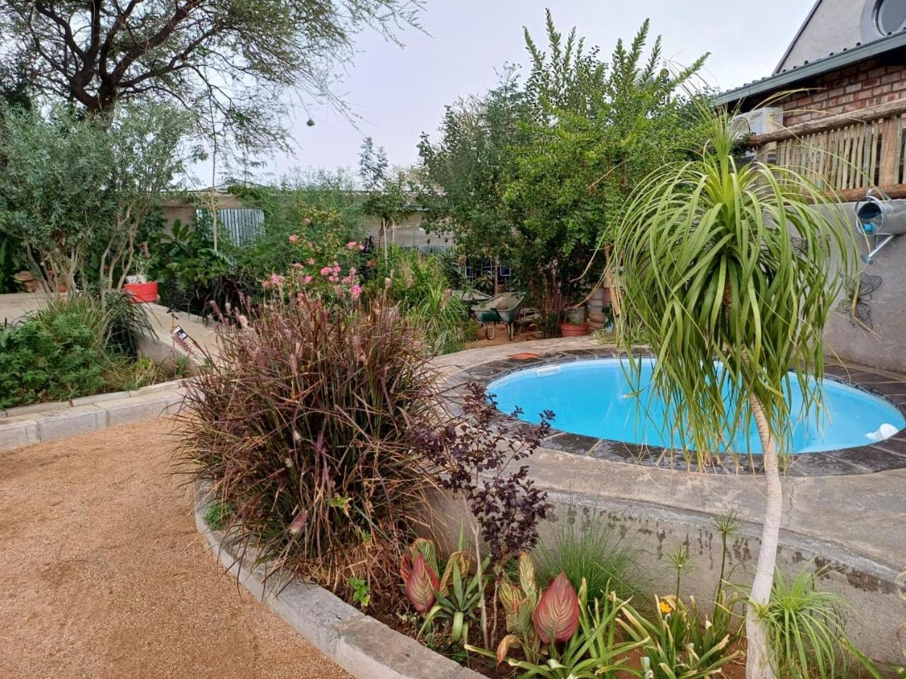 Knowhere Selfcatering Unit 1 Na 奥马鲁鲁 外观 照片